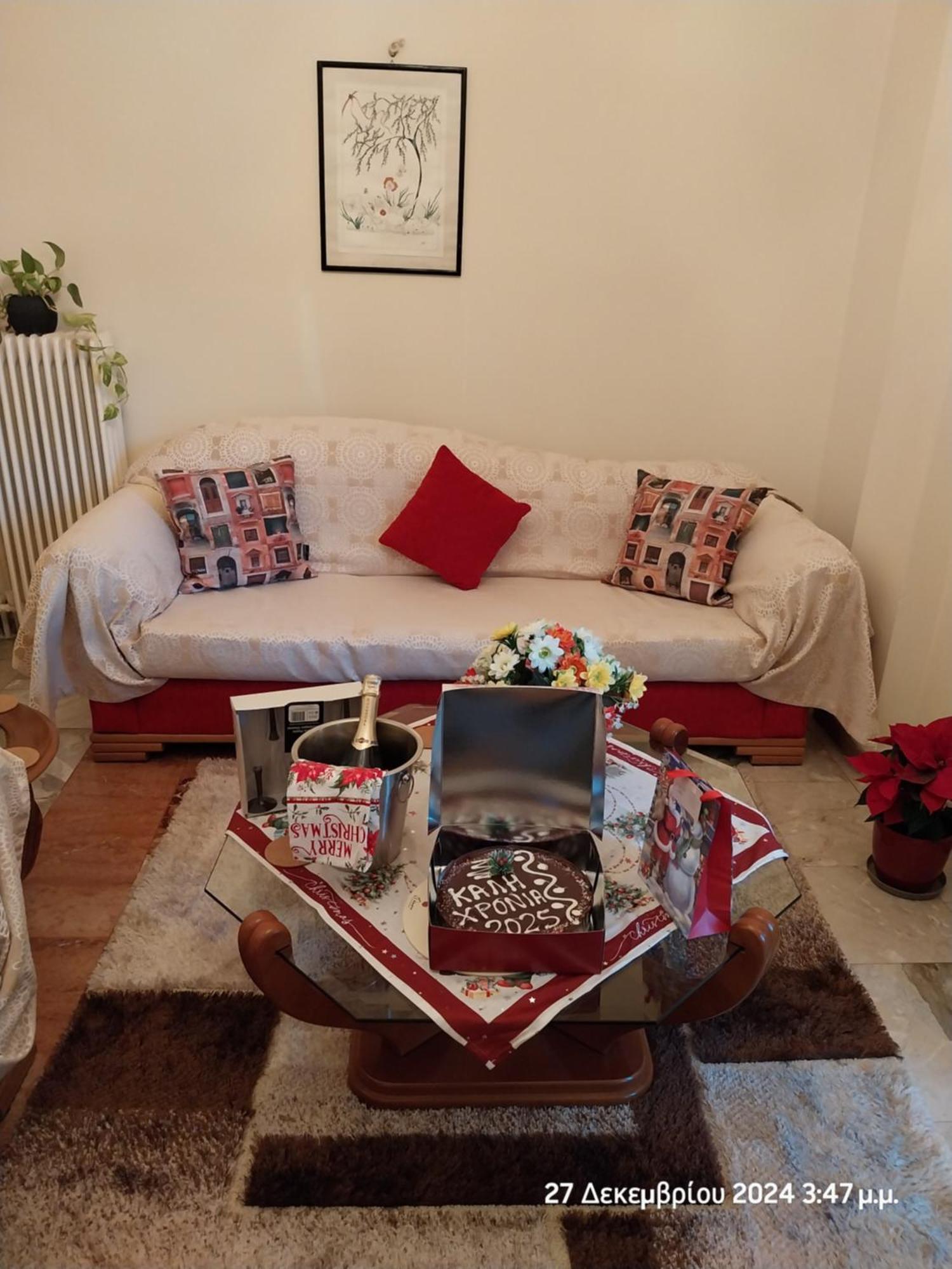 Cozy & Bright Home 50M From Subway -Agios Antonios Atenas Exterior foto