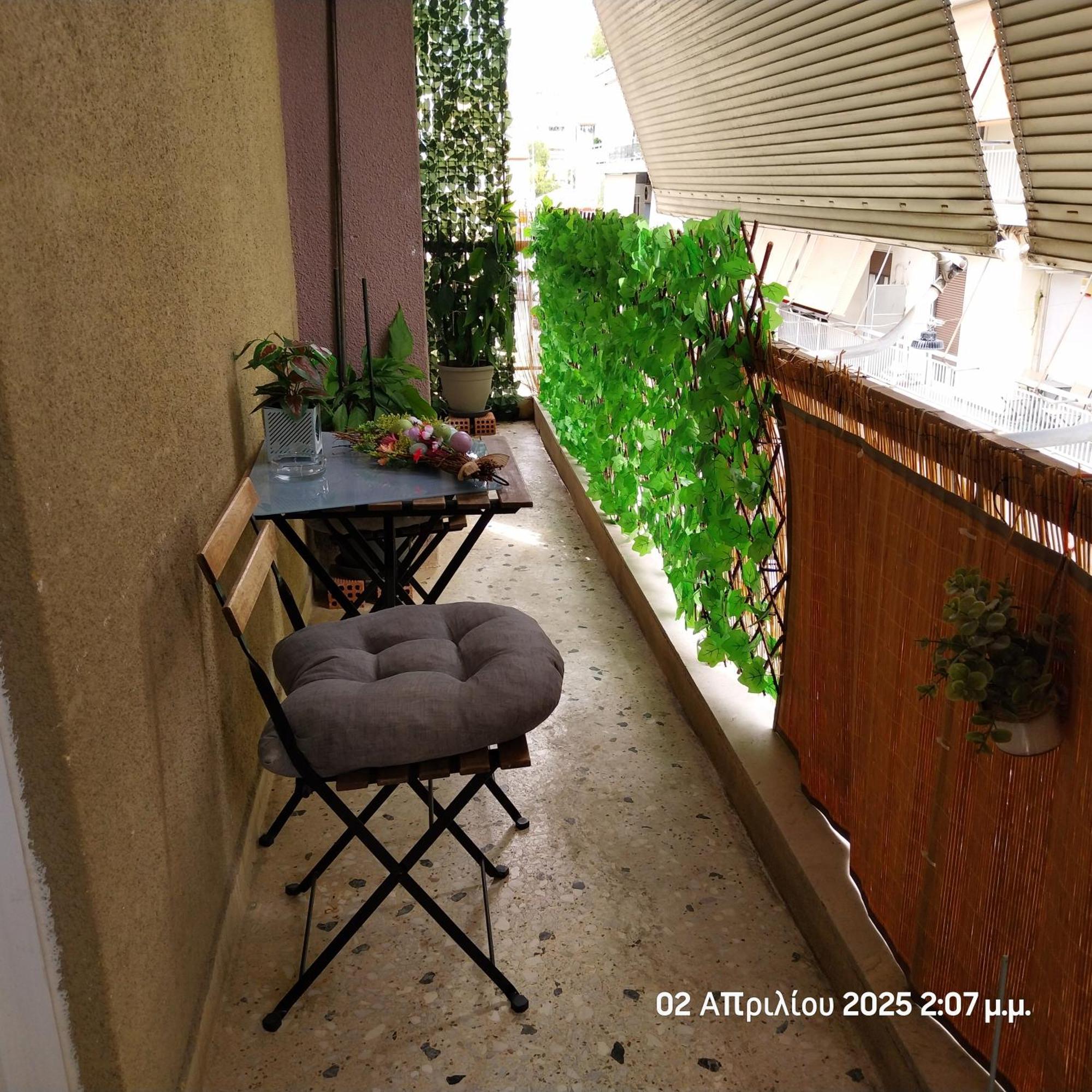 Cozy & Bright Home 50M From Subway -Agios Antonios Atenas Exterior foto